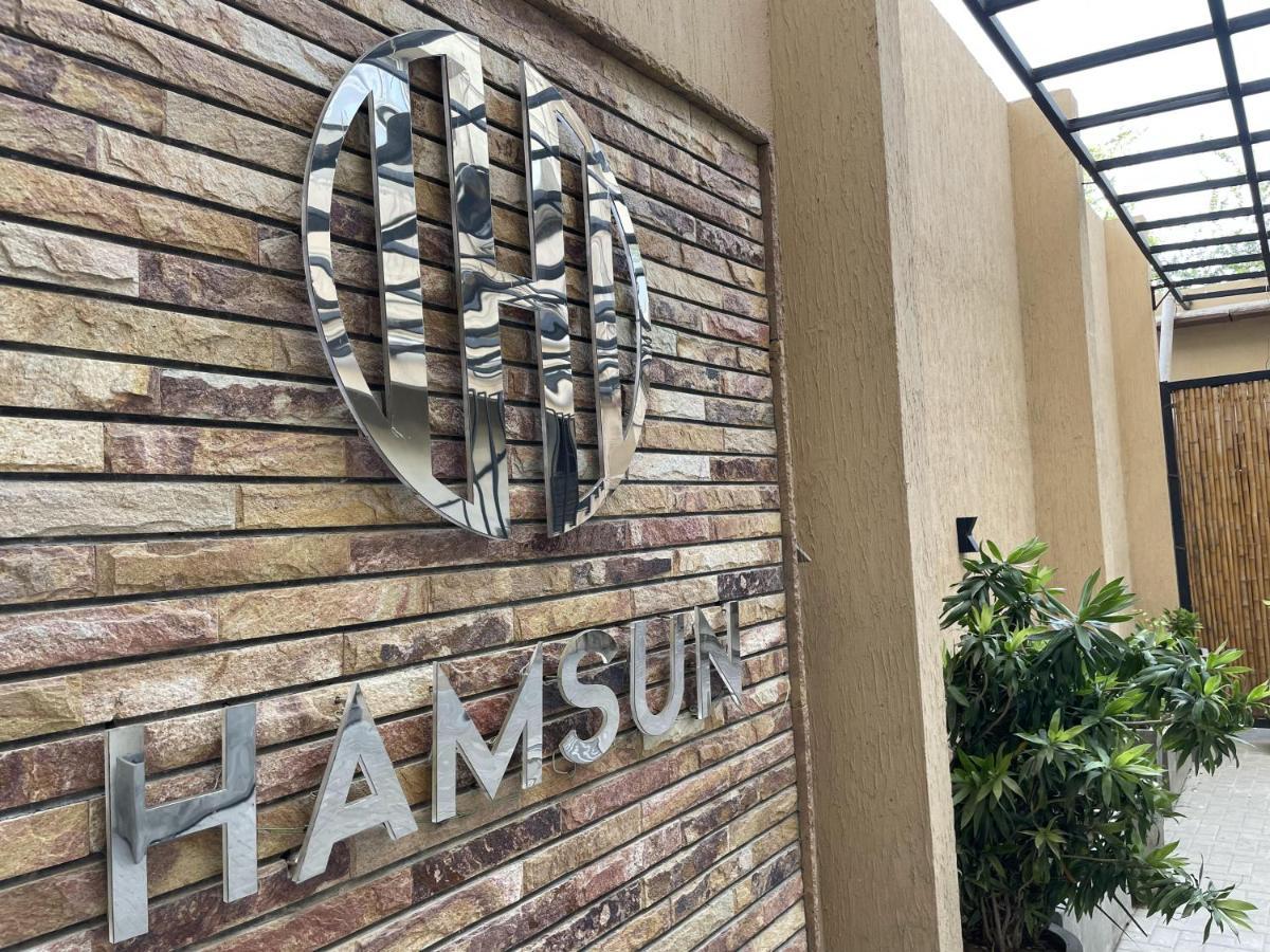 Hamsun Suites  Karatschi Exterior foto