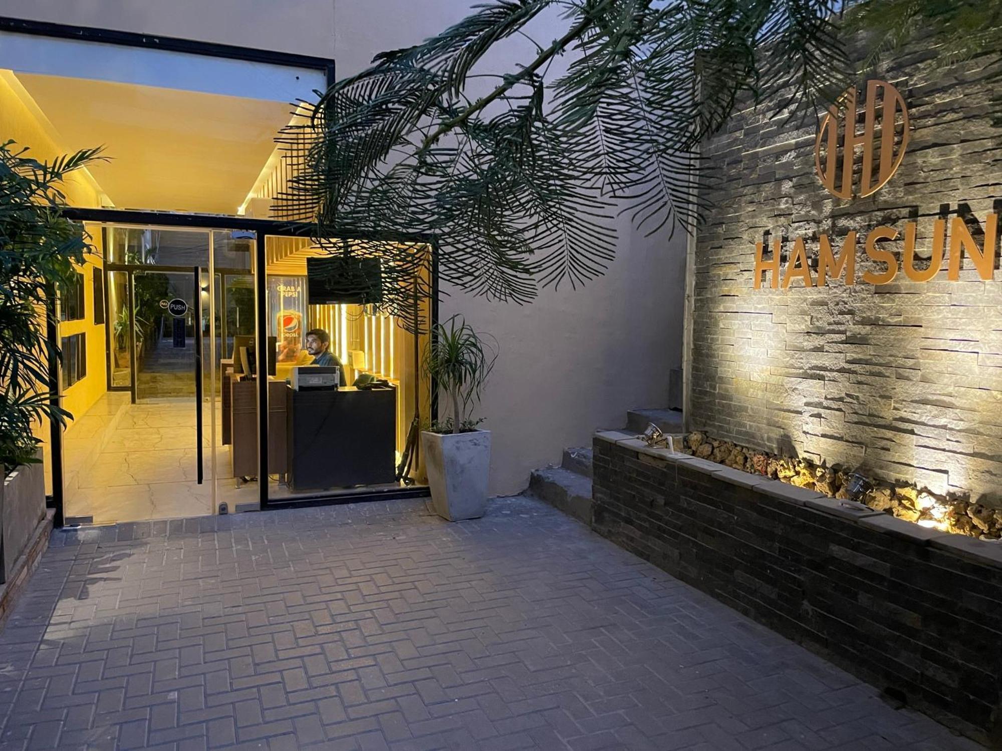 Hamsun Suites  Karatschi Exterior foto